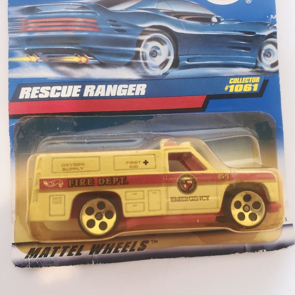 NEW Hot‎ Wheels Rescue Ranger Die-cast  Vehicle #1061 Mattel 1998